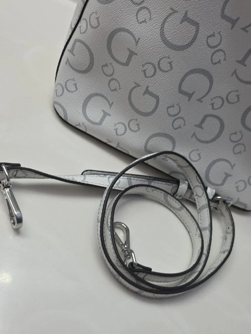 Guess stylish white